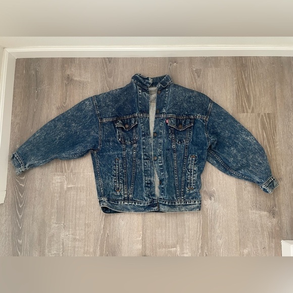 Vintage Levi’s Jean Jacket, Medium - Picture 1 of 5